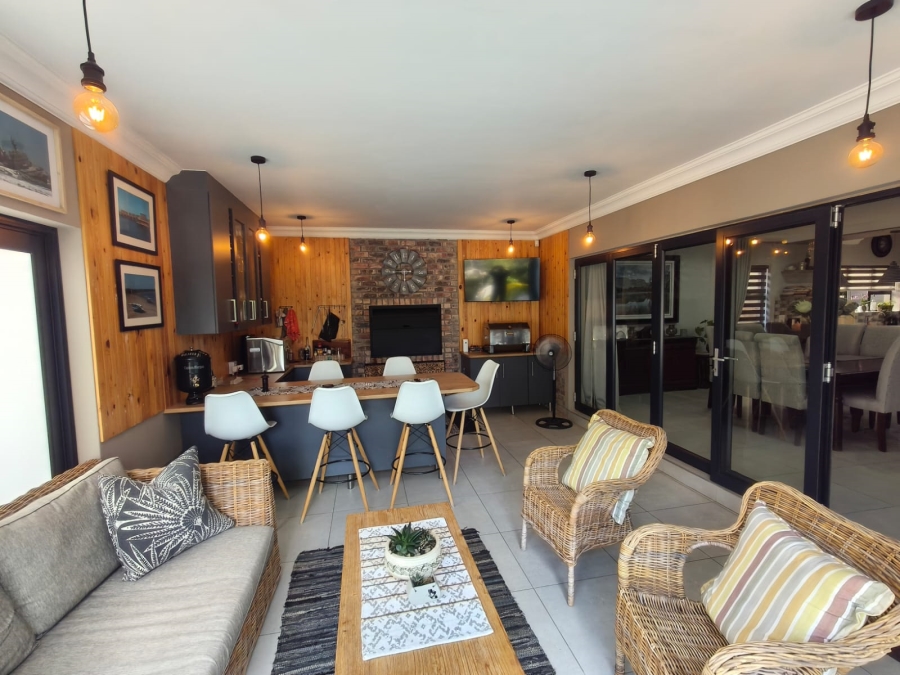 3 Bedroom Property for Sale in Boschdal North West